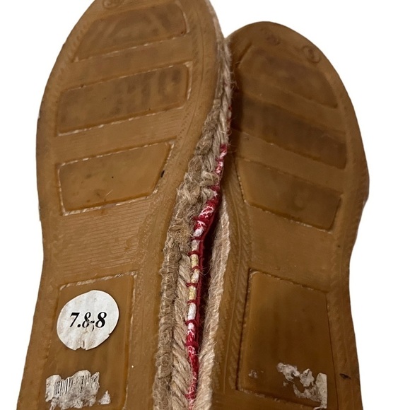 Rock Flower Paper Floral Flat Espadrilles Canvas Jute Beige, Red, & Yellow 7.5 - Picture 5 of 8